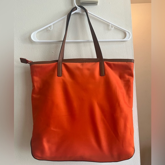 Michael Kors Tote Bag - Picture 3 of 13